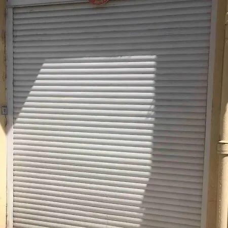 アパート Art Deco Centre-ville, Spacieux Et Lumineux ペルピニャン