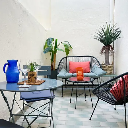 Appartamento Art Déco Centre-ville, Spacieux Et Lumineux