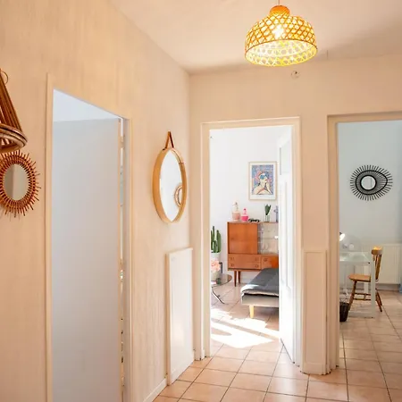 Art Déco Centre-ville, Spacieux Et Lumineux