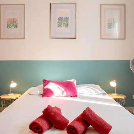 Art Déco Centre-ville, Spacieux Et Lumineux *