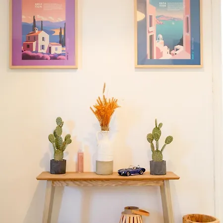 Art Déco Centre-ville, Spacieux Et Lumineux *