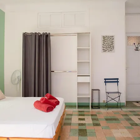 Art Deco Centre-ville, Spacieux Et Lumineux アパート