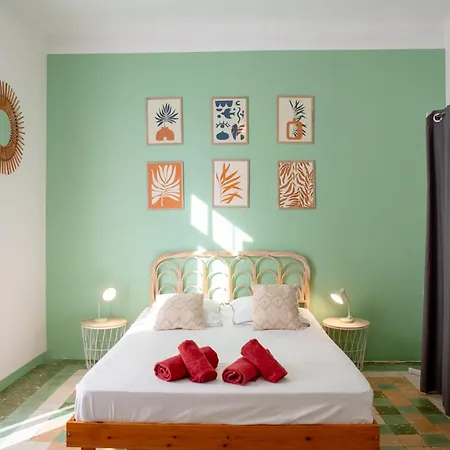 Art Deco Centre-ville, Spacieux Et Lumineux ペルピニャン