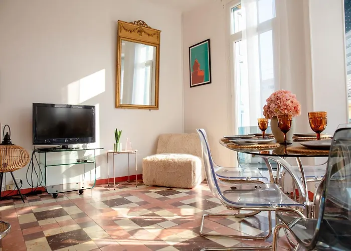 Art Déco Centre-ville, Spacieux Et Lumineux * Perpiñán