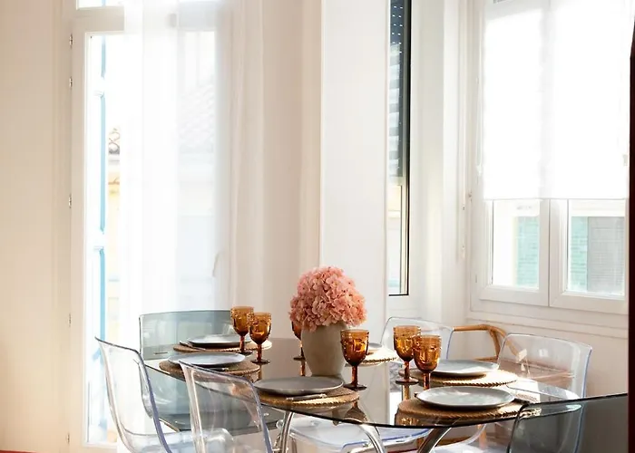 Apartamento Art Déco Centre-ville, Spacieux Et Lumineux Perpiñán