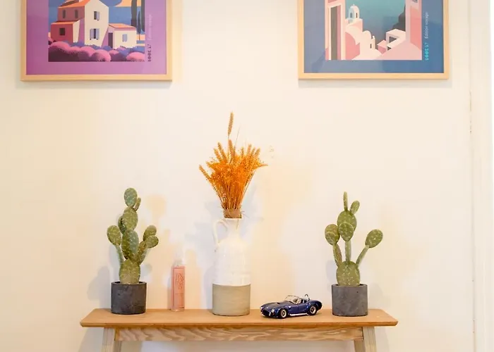 Art Deco Centre-ville, Spacieux Et Lumineux *