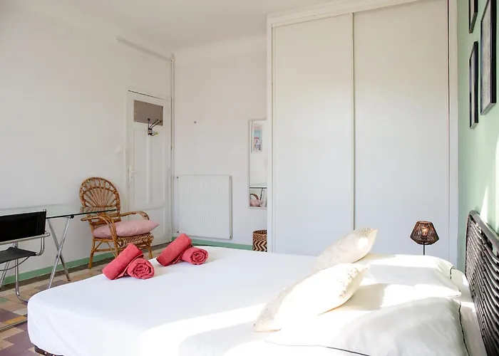 Art Deco Centre-ville, Spacieux Et Lumineux