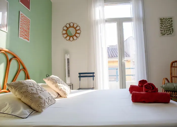 Art Déco Centre-ville, Spacieux Et Lumineux Apartamento *