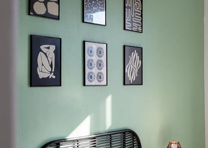 Art Déco Centre-ville, Spacieux Et Lumineux