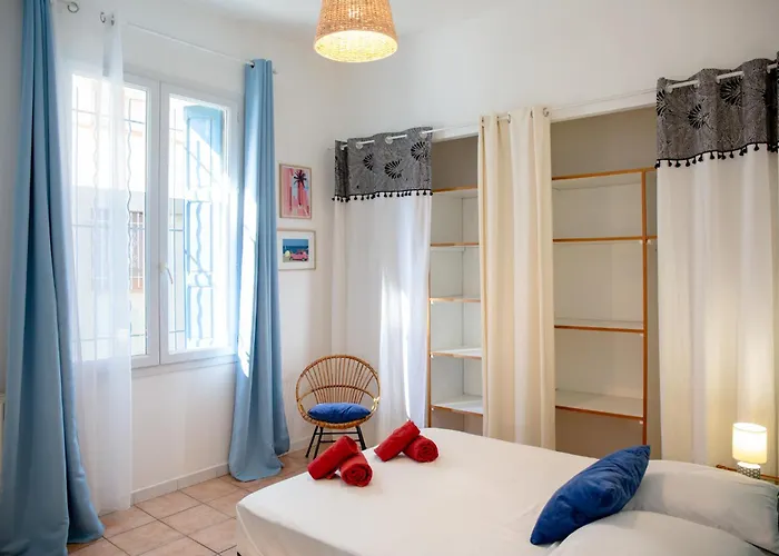 Art Déco Centre-ville, Spacieux Et Lumineux Apartamento